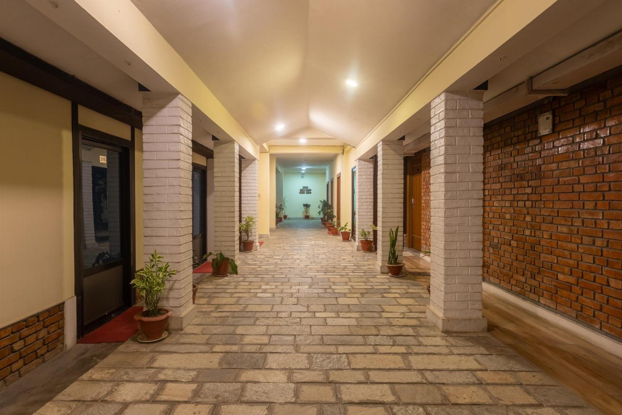 Dreamland Gold Resort & Hotel Bhairāhawā Zewnętrze zdjęcie
