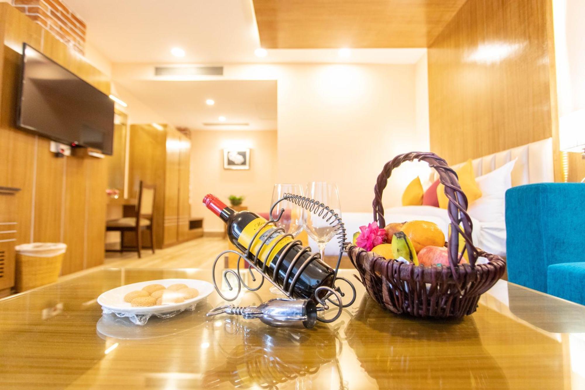 Dreamland Gold Resort & Hotel Bhairāhawā Zewnętrze zdjęcie